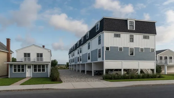 $949,900 | 113 North End Boulevard, Unit 1, Salisbury, MA 01952