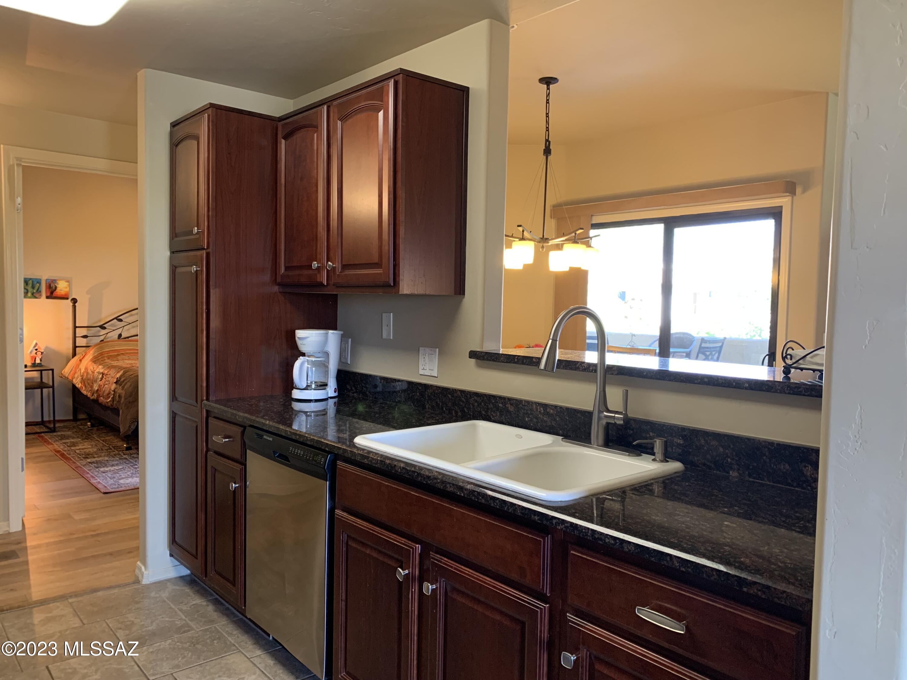 2550 East River Road, Unit 16301 Tucson, AZ 85718 - Photo 9 of 36 IMG_9094