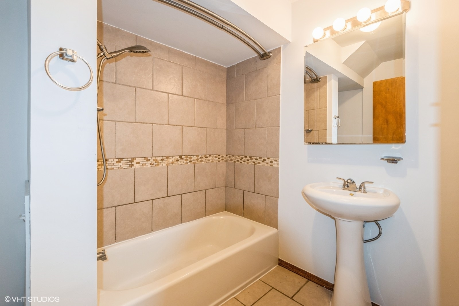 3136 South Prairie Avenue, Unit 1 Chicago, IL 60616 - Photo 16 of 19