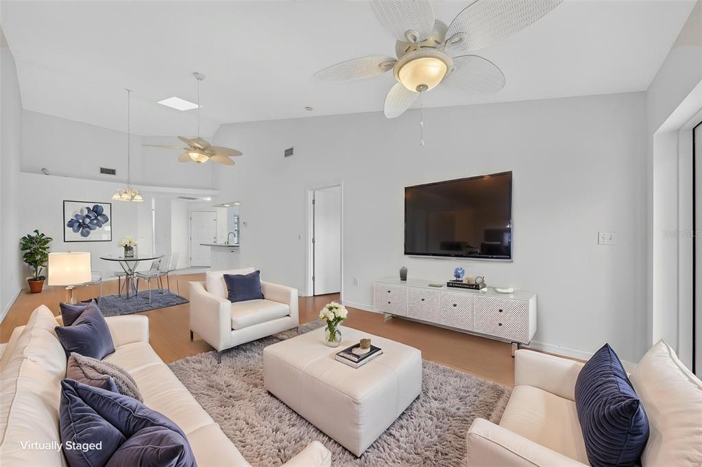 5626 Monte Rosso Road Sarasota, FL 34243 - Photo 23 of 69