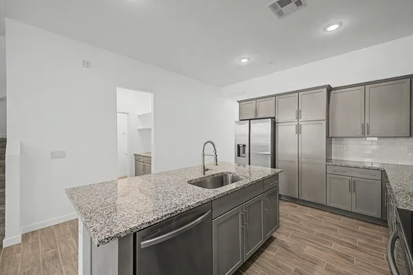 $2,250 | 8232 East University Drive, Unit 105, Mesa, AZ 85207