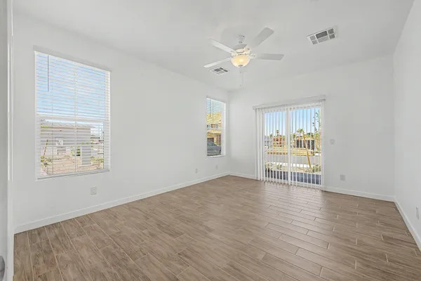 $2,250 | 8232 East University Drive, Unit 105, Mesa, AZ 85207