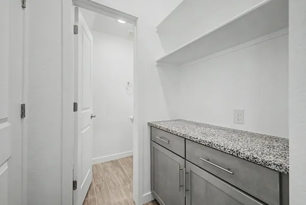 $2,250 | 8232 East University Drive, Unit 105, Mesa, AZ 85207