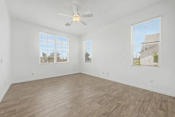 $2,250 | 8232 East University Drive, Unit 105, Mesa, AZ 85207