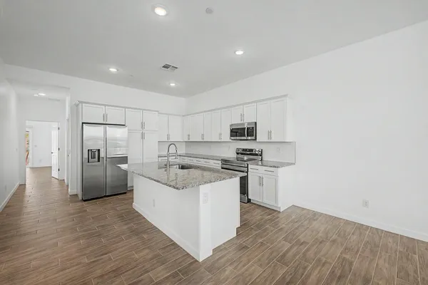 $2,250 | 8232 East University Drive, Unit 105, Mesa, AZ 85207