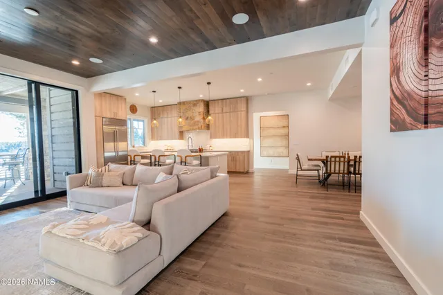 $1,699,000 | 1733 East Bent Tree Circle, Unit 45, Flagstaff, AZ 86005