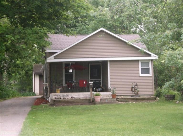 115 Pine Street Decatur, MI 49045 - Photo 1 of 13 Primary Photo