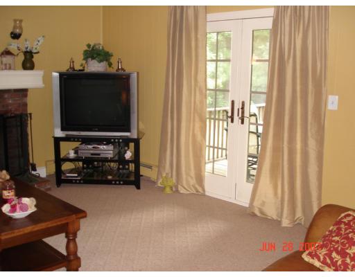 14 Trayer Road Canton, MA 02021 - Photo 5 of 17 Gallery Image 5