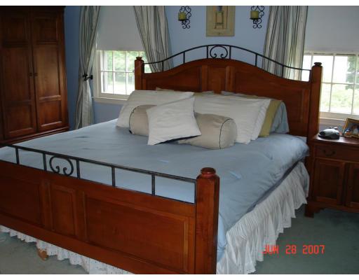 14 Trayer Road Canton, MA 02021 - Photo 7 of 17 Gallery Image 7