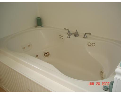 14 Trayer Road Canton, MA 02021 - Photo 10 of 17 Gallery Image 10
