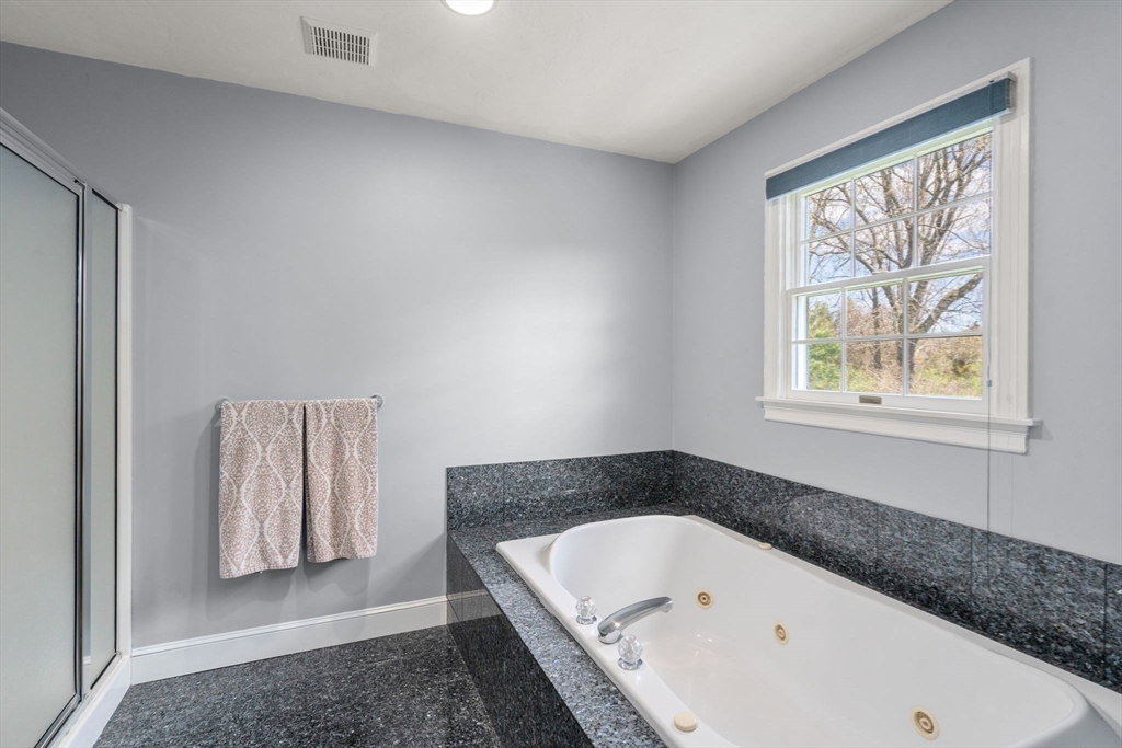 41 York Road Wayland, MA 01778 - Photo 24 of 33 Gallery Image 24
