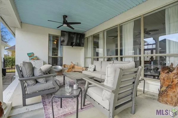 $719,000 | 11867 Home Port Drive, Maurepas, LA 70449