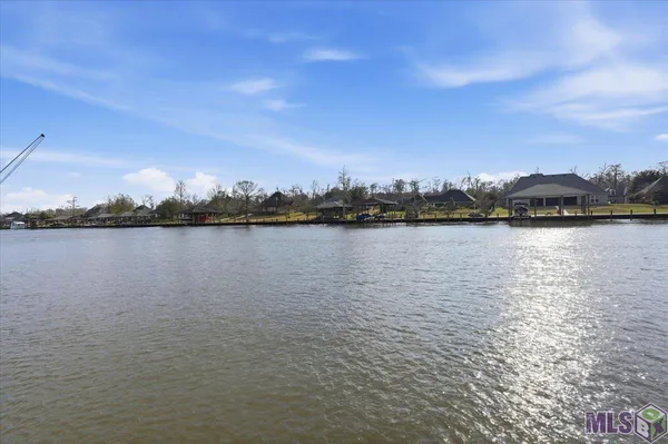 $719,000 | 11867 Home Port Drive, Maurepas, LA 70449