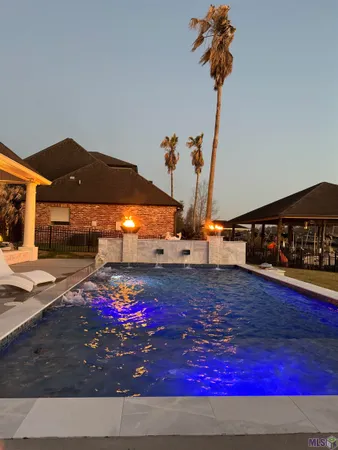 $719,000 | 11867 Home Port Drive, Maurepas, LA 70449