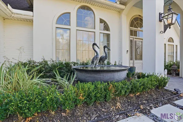 $719,000 | 11867 Home Port Drive, Maurepas, LA 70449