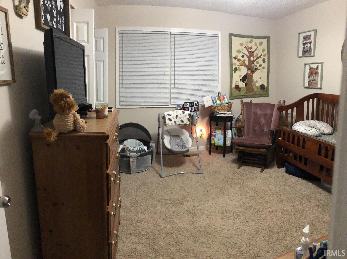 716 South Burkhardt Road Evansville, IN 47715 - Photo 16 of 33