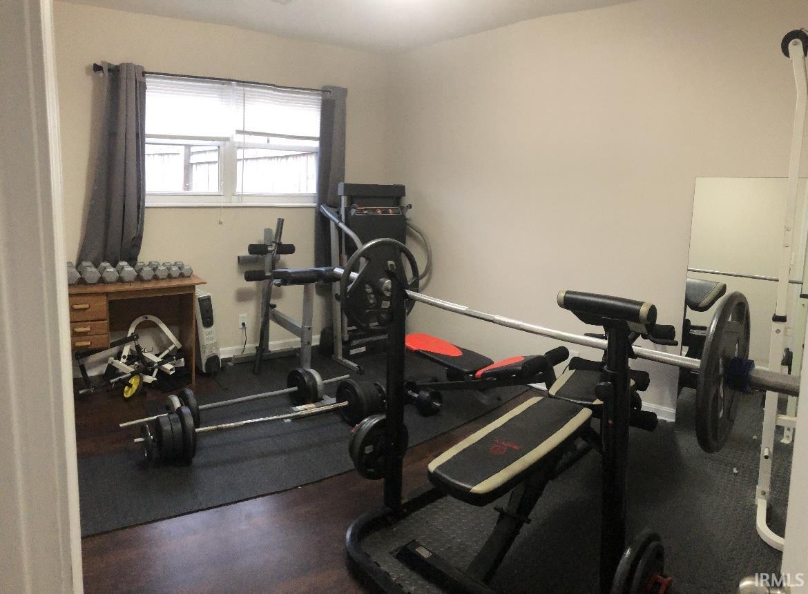 716 South Burkhardt Road Evansville, IN 47715 - Photo 25 of 33