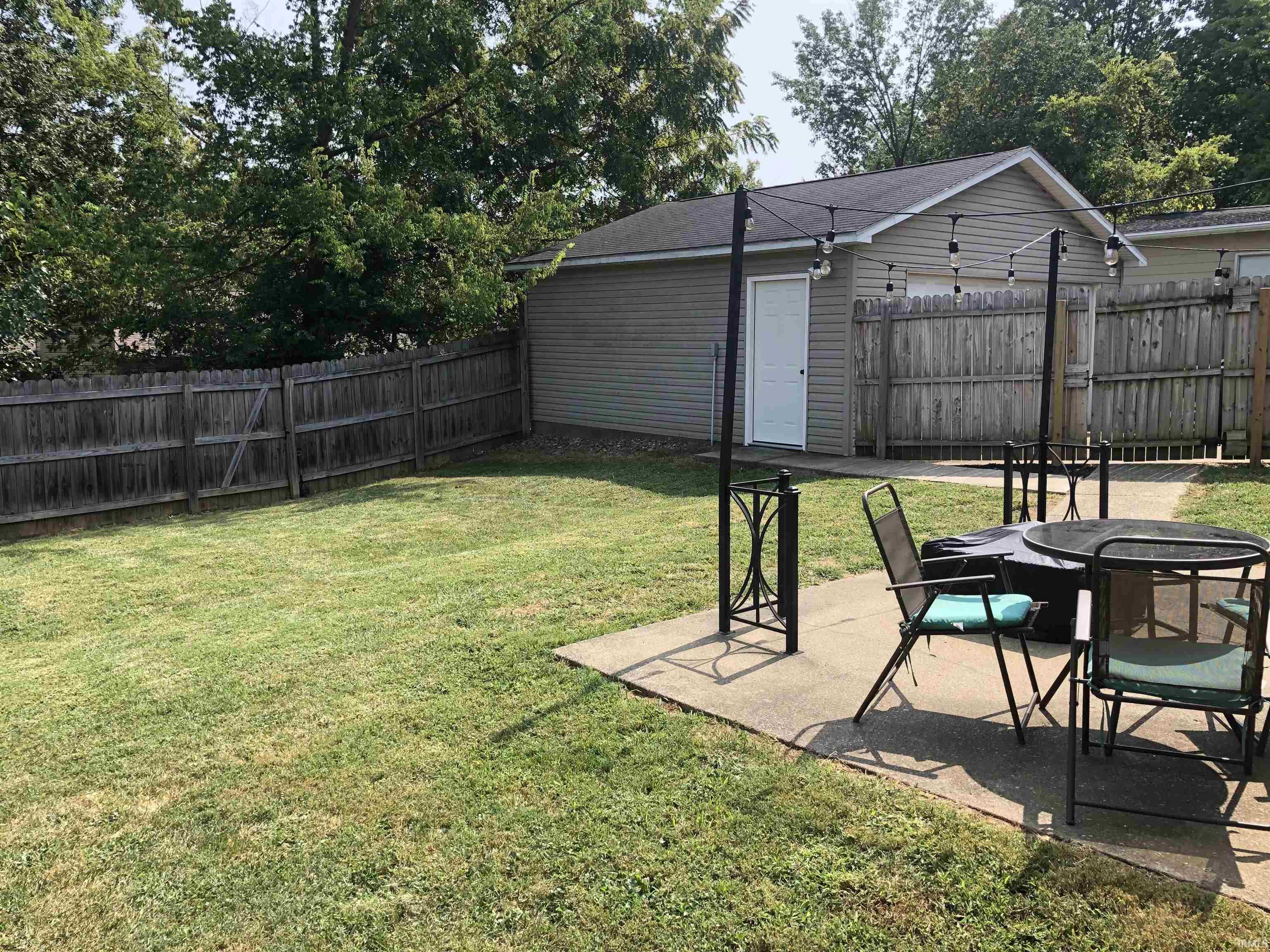 716 South Burkhardt Road Evansville, IN 47715 - Photo 32 of 33