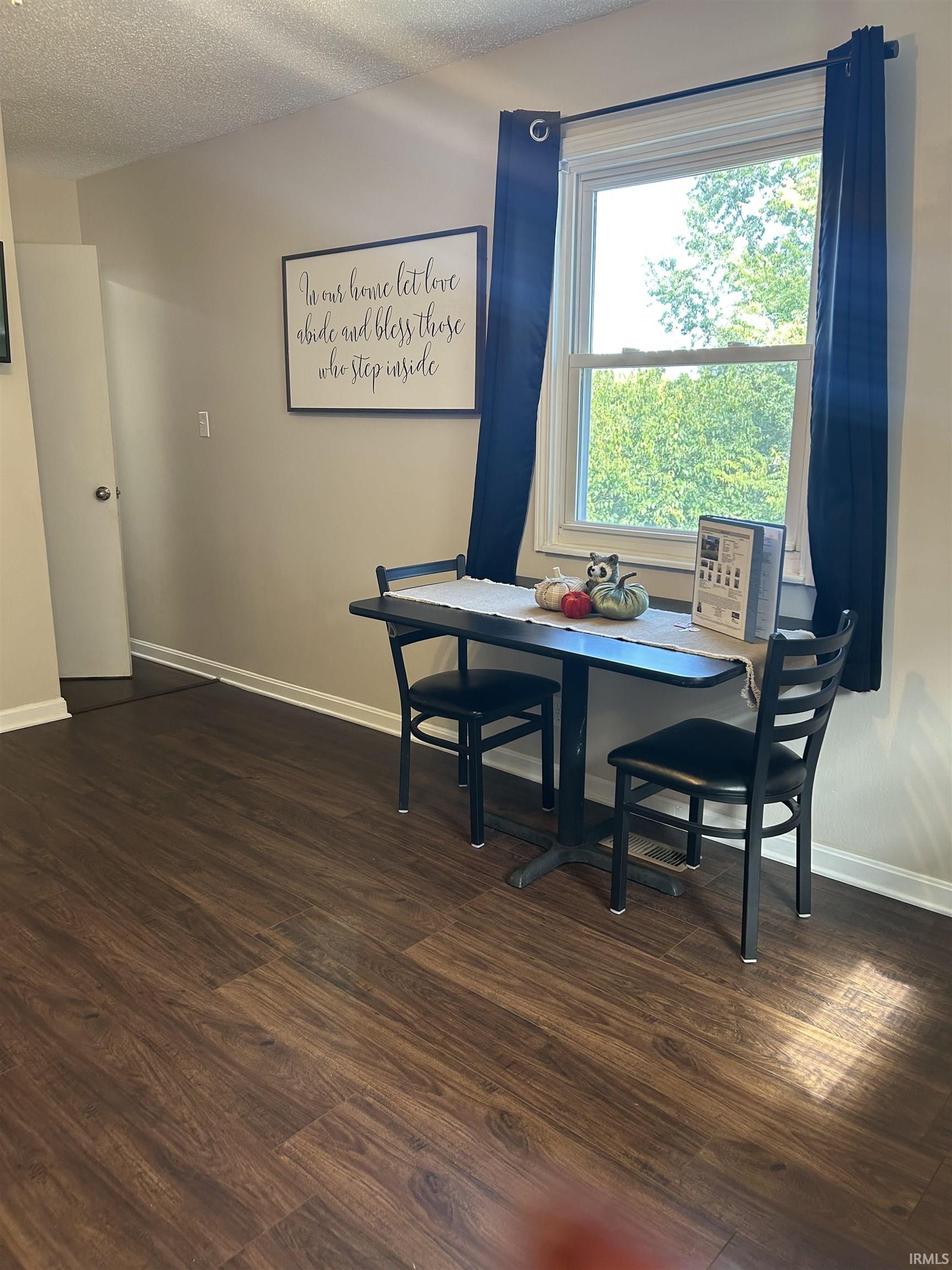 716 South Burkhardt Road Evansville, IN 47715 - Photo 6 of 33