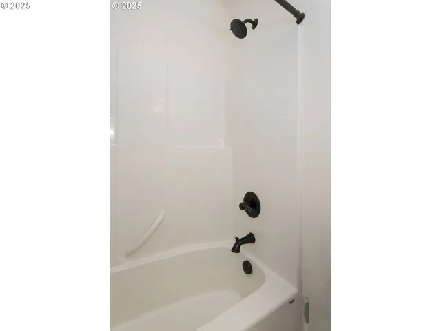 $589,000 | 28717 Southwest Finland Avenue, Wilsonville, OR 97070