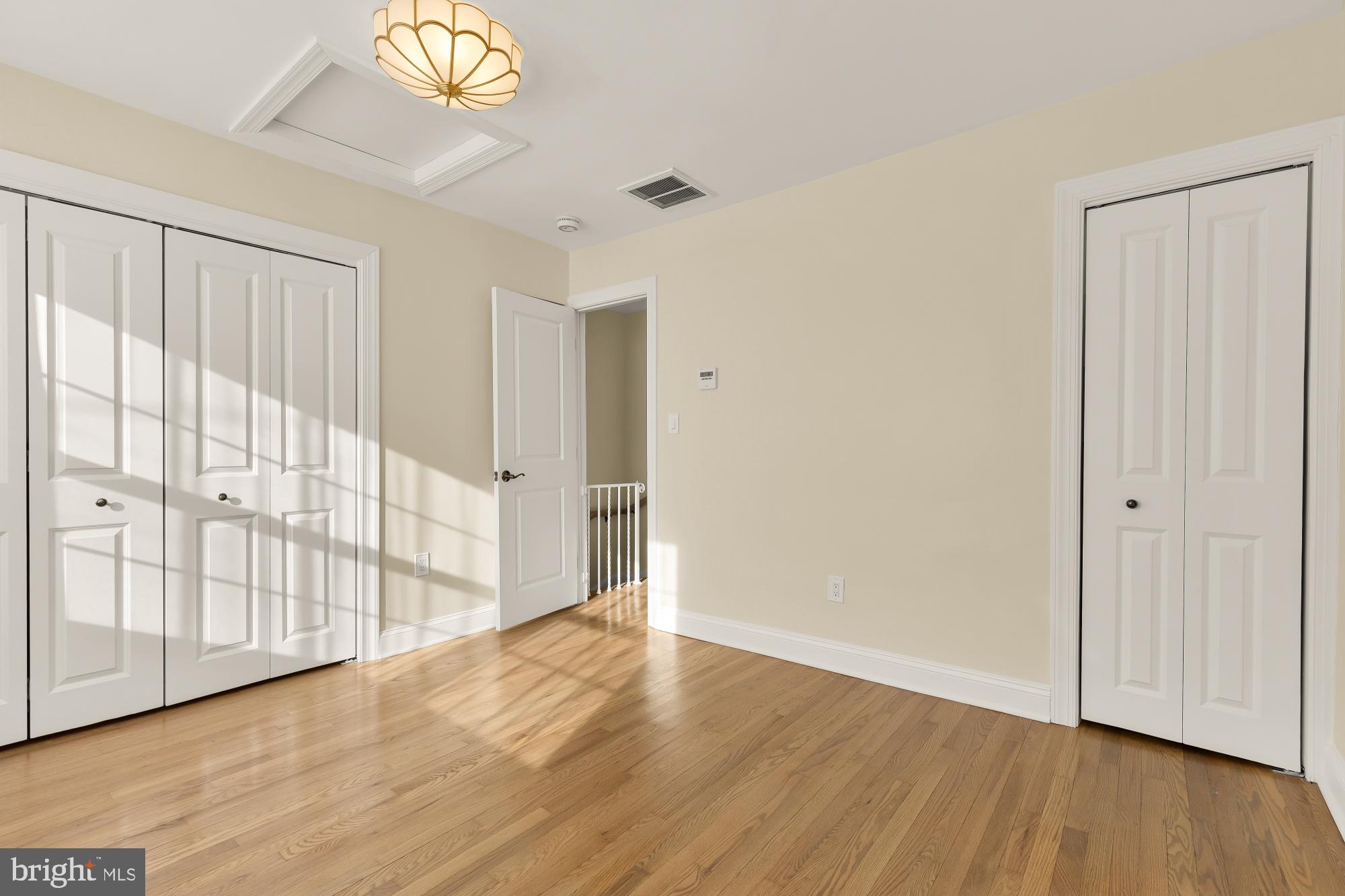 2205 Observatory Place Northwest Washington, DC 20007 - Photo 18 of 39