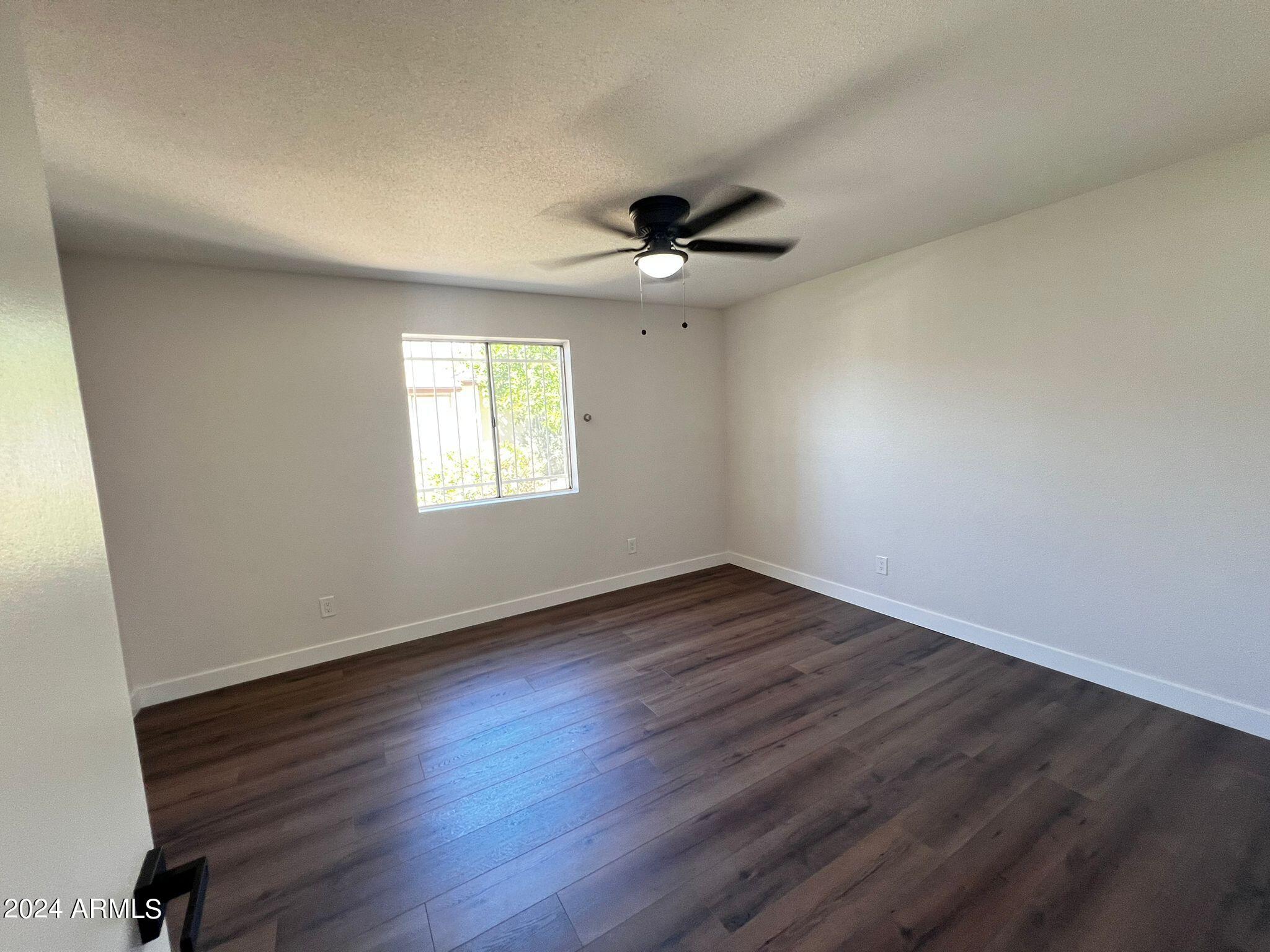 6711 West Osborn Road, Unit 71 Phoenix, AZ 85033 - Photo 6 of 9 foto 4-11-24, 2 15 08 p.m.