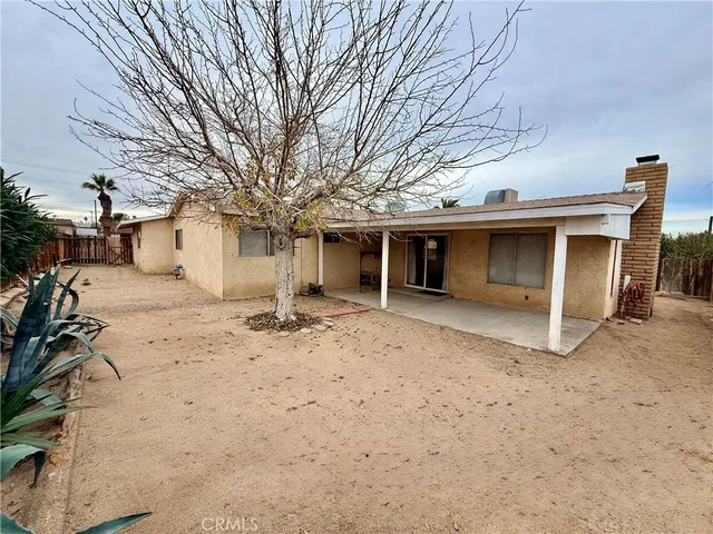 $305,000 | 305 Beverly Avenue, Barstow, CA 92311