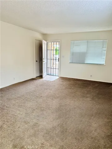 $305,000 | 305 Beverly Avenue, Barstow, CA 92311