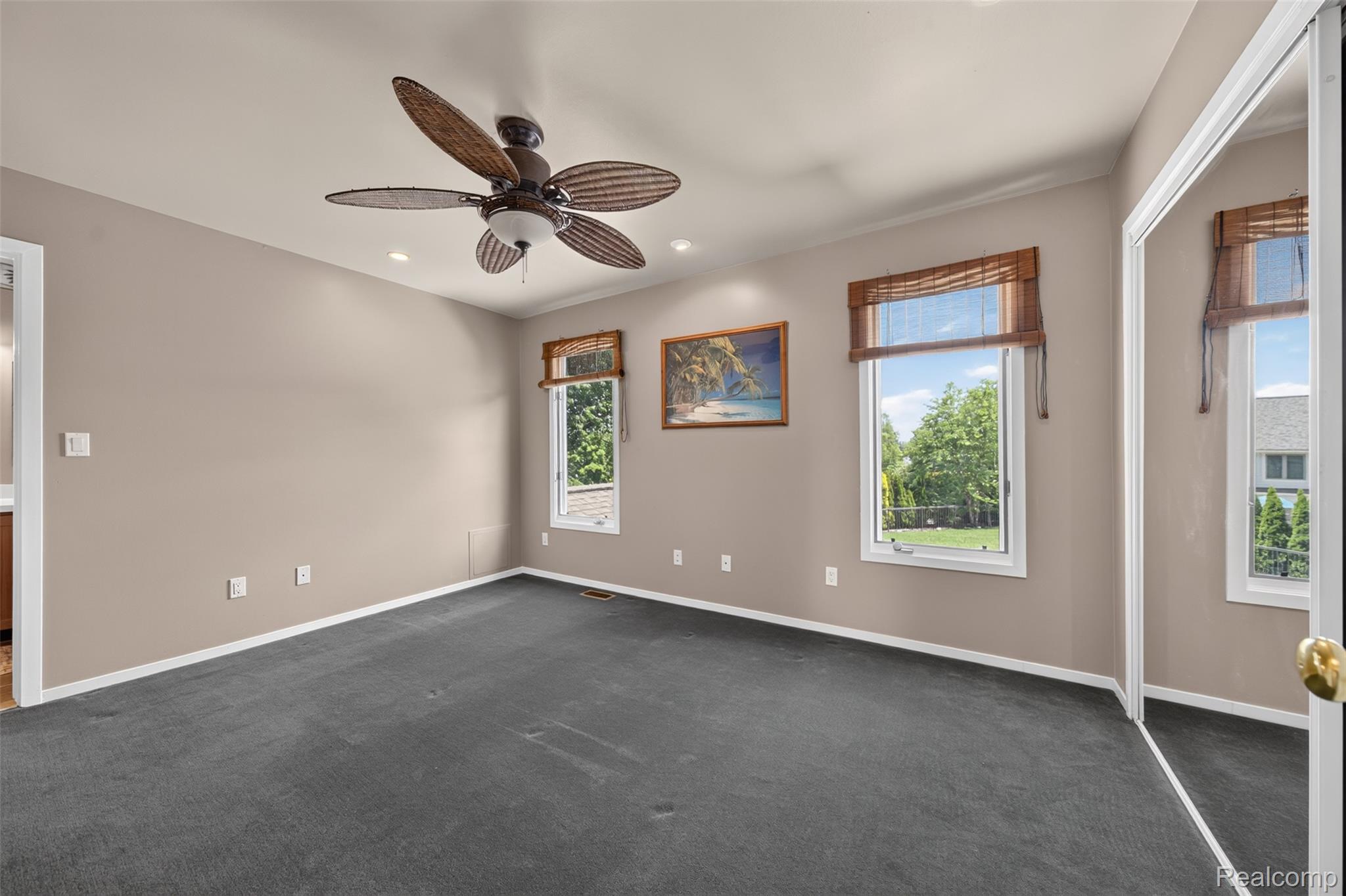 1236 Chaffer Drive Rochester, MI 48306 - Photo 39 of 76 Spacious room featuring gray carpeting and light tan walls