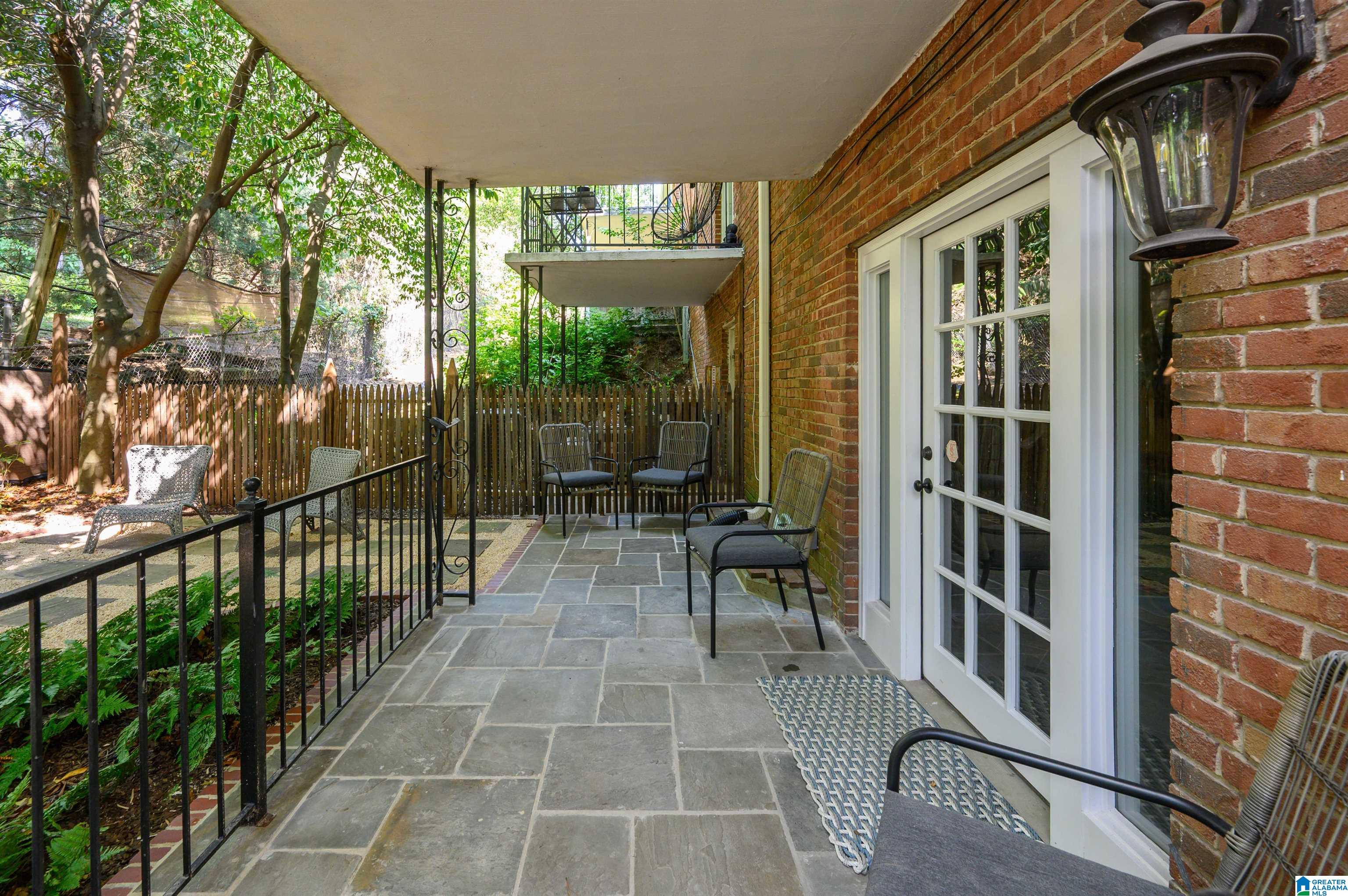 3401 Sandner Court, Unit R Birmingham, AL 35209 - Photo 2 of 48