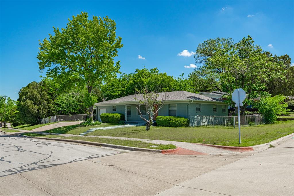 1733 Ransom Terrace Fort Worth, TX 76112 - Photo 2 of 29