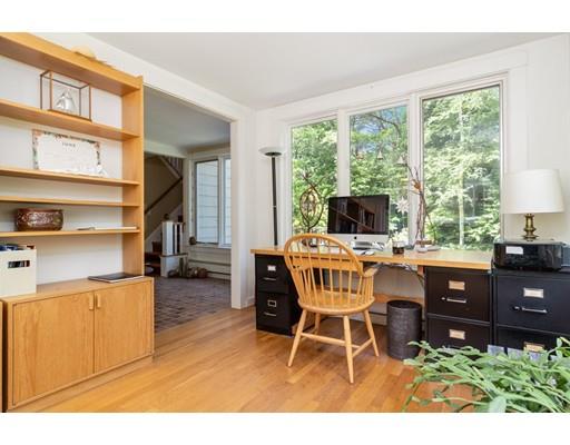 22 Woodland Road Lexington, MA 02420 - Photo 6 of 23