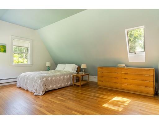 22 Woodland Road Lexington, MA 02420 - Photo 10 of 23