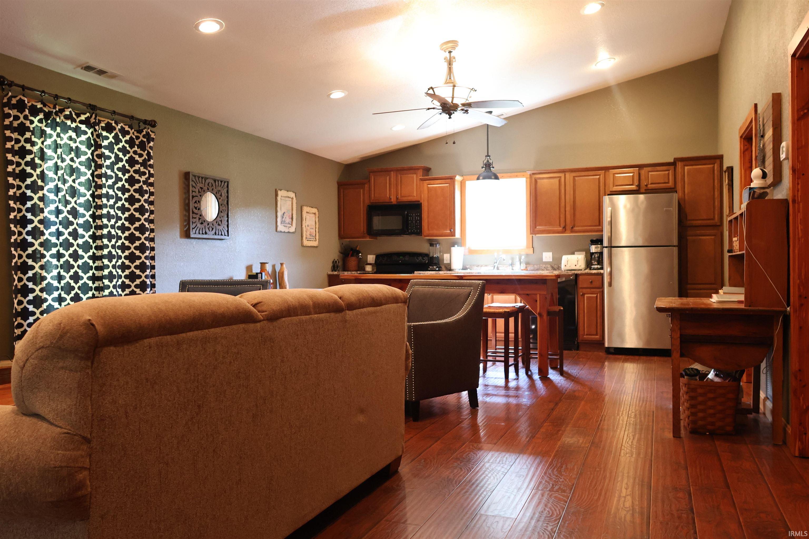 12308 West River Road Shoals, IN 47581 - Photo 6 of 34