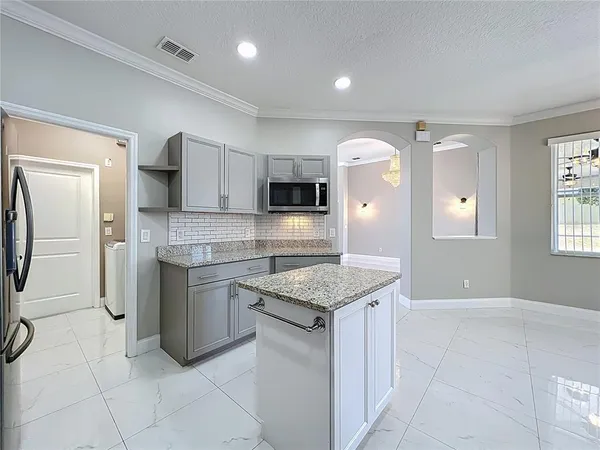 $560,000 | 9334 Whispering Meadows Lane, Orlando, FL 32825