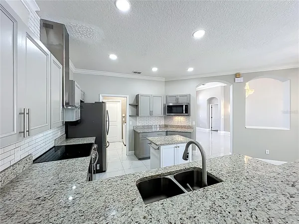 $560,000 | 9334 Whispering Meadows Lane, Orlando, FL 32825