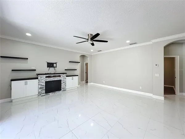 $560,000 | 9334 Whispering Meadows Lane, Orlando, FL 32825