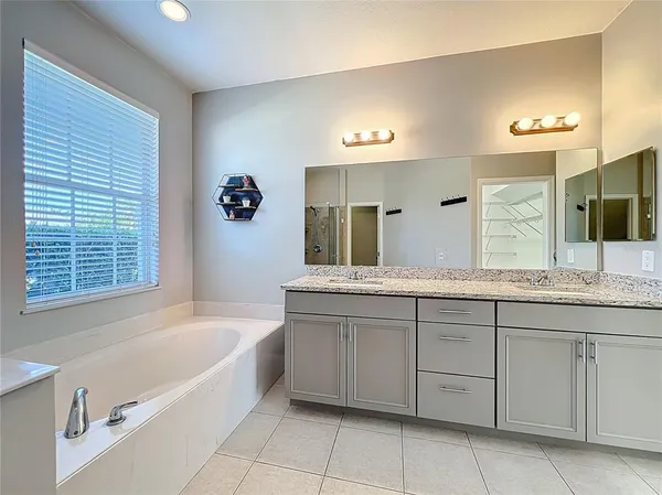 $560,000 | 9334 Whispering Meadows Lane, Orlando, FL 32825