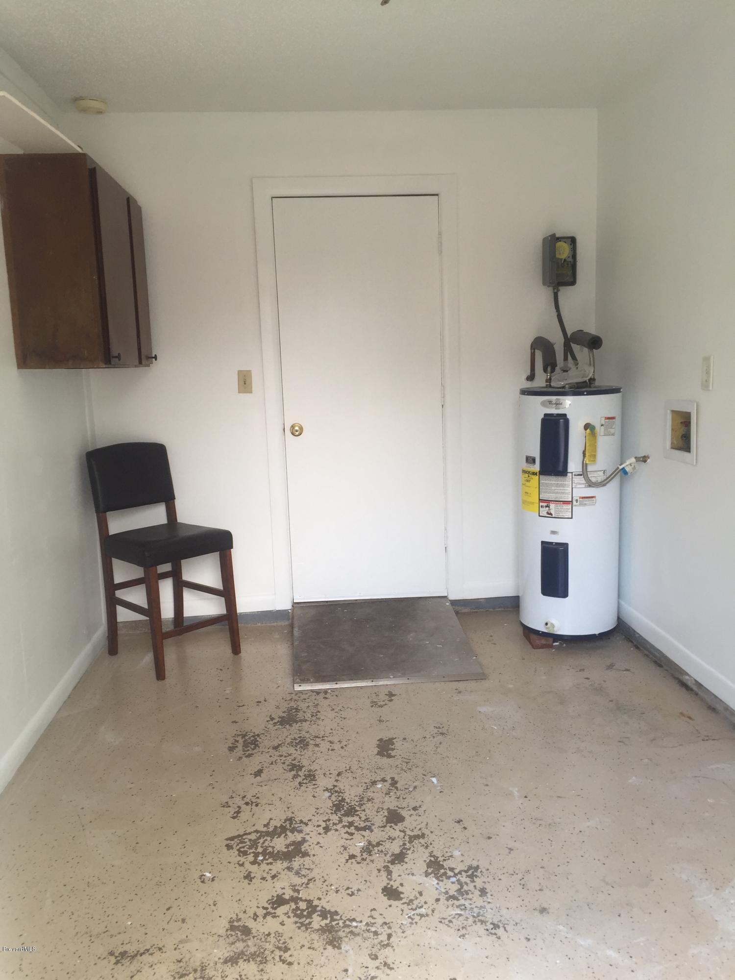 5448 Flint Road Cocoa, FL 32927 - Photo 15 of 35 Laundry Room