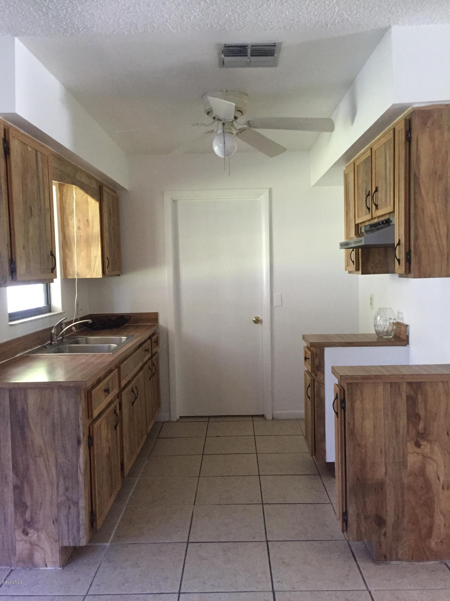 5448 Flint Road Cocoa, FL 32927 - Photo 9 of 35 Kitchen