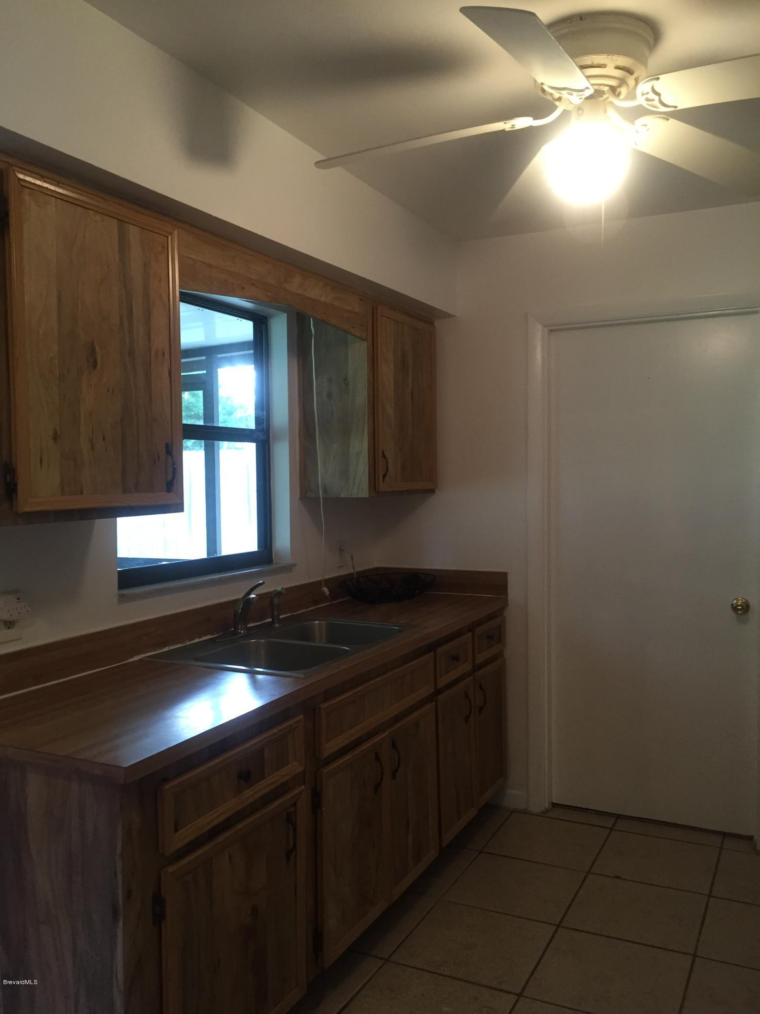 5448 Flint Road Cocoa, FL 32927 - Photo 10 of 35 Kitchen