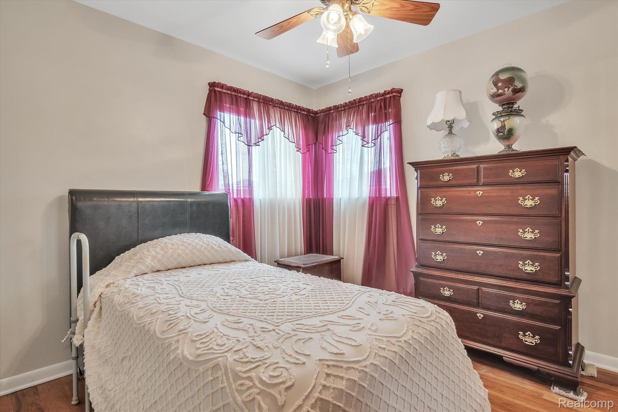29173 Schoenherr Road Warren, MI 48088 - Photo 25 of 51 Gallery Image 25
