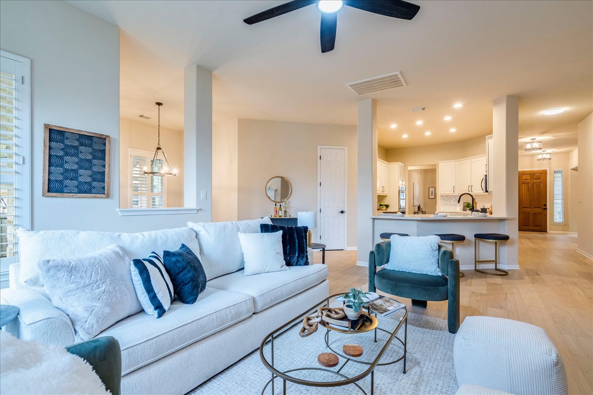 6704 Walebridge Lane Austin, TX 78739 - Photo 13 of 36