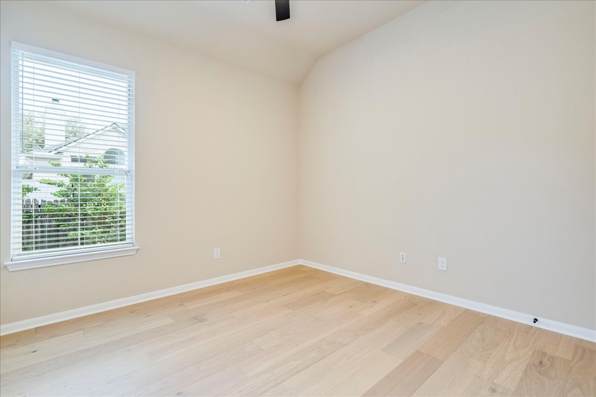 6704 Walebridge Lane Austin, TX 78739 - Photo 25 of 36