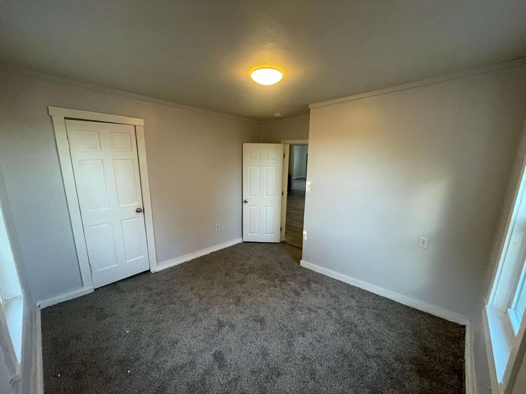 573 Main Street Southbridge, MA 01550 - Photo 5 of 15