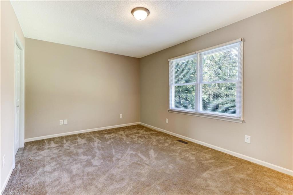 1011 Brooks Road Reidsville, NC 27320 - Photo 12 of 30 Gallery Image 12