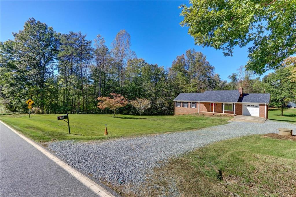 1011 Brooks Road Reidsville, NC 27320 - Photo 3 of 30 Gallery Image 3