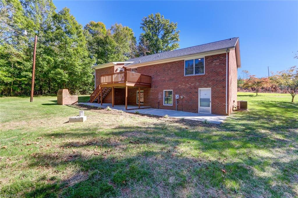 1011 Brooks Road Reidsville, NC 27320 - Photo 25 of 30 Gallery Image 25