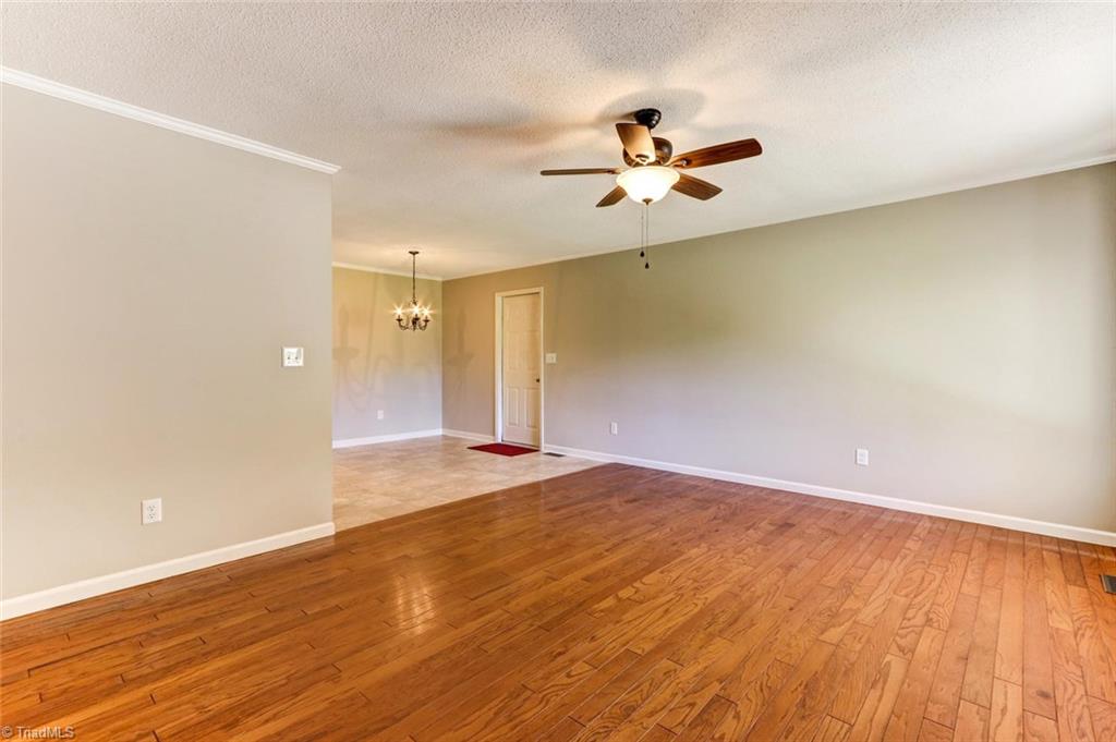 1011 Brooks Road Reidsville, NC 27320 - Photo 6 of 30 Gallery Image 6