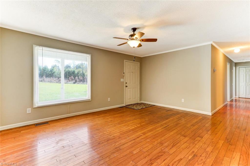 1011 Brooks Road Reidsville, NC 27320 - Photo 7 of 30 Gallery Image 7